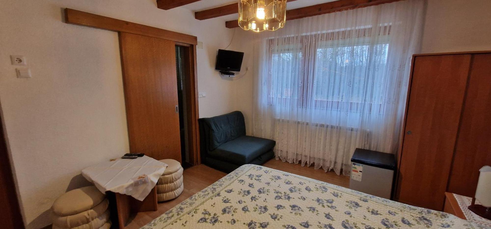 House Samardzic Hotel Jezerce Exterior photo
